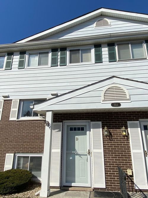 d-553 Park Ave, Libertyville, IL, 60048-2669 | Card Image