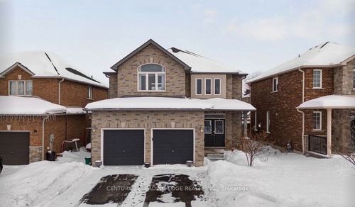 9 Kierland Rd, Barrie, ON, L4N6G5 | Card Image