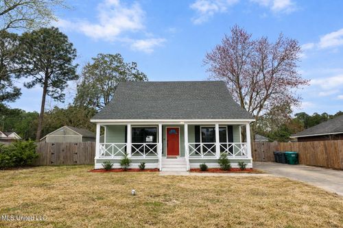 2617 Tampica Rd, Gautier, MS, 39553-6716 | Card Image