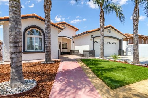 6770 Tokay Ave, Fontana, CA, 92336-1339 | Card Image