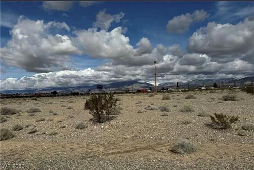 2220 E Ironhorse St, Pahrump, NV, 89048 | Card Image