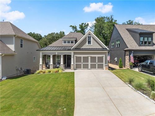 3487 Big View Rd, Gainesville, GA, 30506-3902 | Card Image