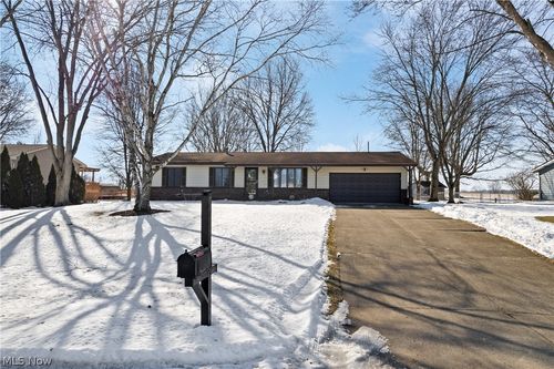 2009 Myrta Dr, Wooster, OH, 44691-7723 | Card Image
