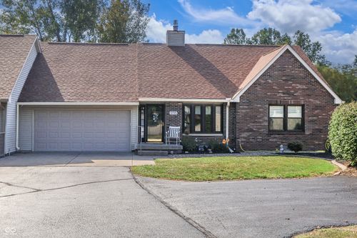 3725 W Two Mile House Rd, Columbus, IN, 47201-4725 | Card Image