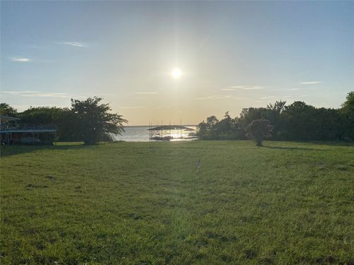 3892 Thunder Point Dr, Lone Oak, TX, 75453-5265 | Card Image