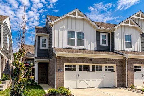 4976 Pebble Ct, Liberty Twp, OH, 45011-4573 | Card Image