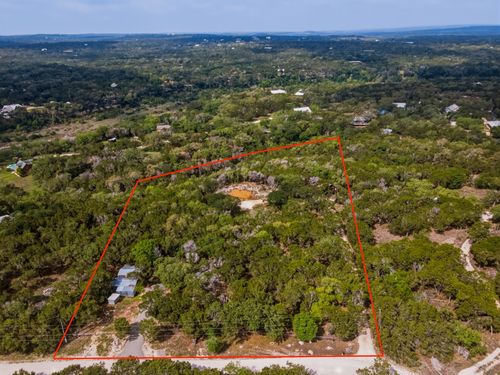 410 Cedar Bend Rd, Wimberley, TX, 78676-9136 | Card Image