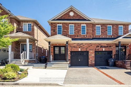 24 Gulfbrook Cir, Brampton, ON, L6Z0G5 | Card Image