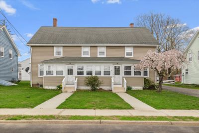 15 Sayles Avenue, Home with 6 bedrooms, 3 bathrooms and null parking in Killingly CT | Image 1