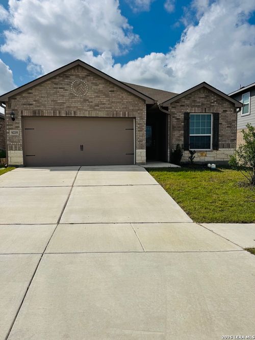 9219 Bennett Frst, Converse, TX, 78109-0049 | Card Image