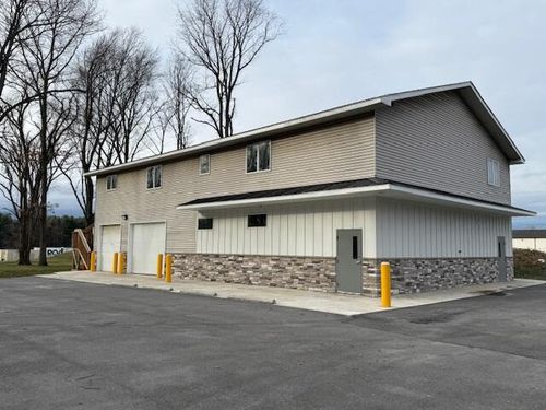 36 N 450 E, Valparaiso, IN, 46383 | Card Image