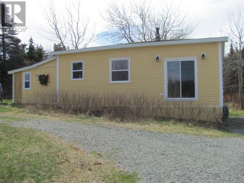 11 Bonavista Rd, Elliston, NL, A0C | Card Image