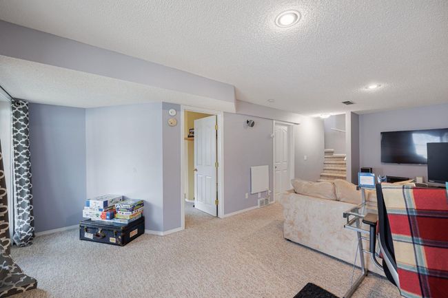 10 Somerglen Crescent Sw, House other with 4 bedrooms, 3 bathrooms and 4 parking in Calgary AB | Image 22