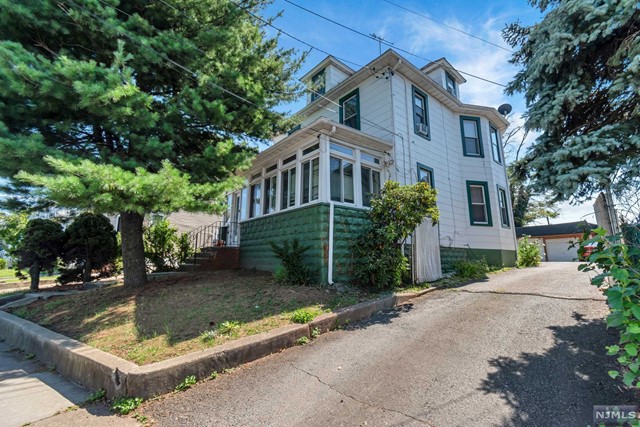 Stiles St, Linden, NJ 07036