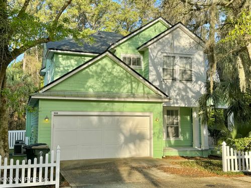 900 Paradise Ln, ATLANTIC BEACH, FL, 32233-6958 | Card Image