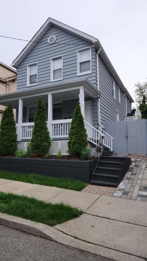 2-522 Chestnut St, Orange, NJ, 07050-1107 | Card Image