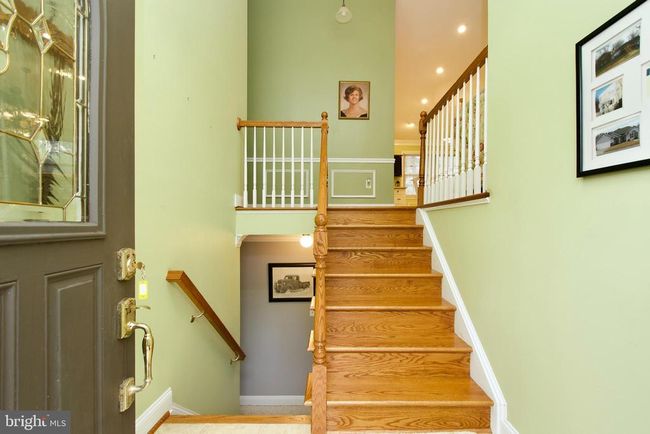 6690 Old Blacksmith Dr, House other with 5 bedrooms, 3 bathrooms and null parking in BURKE VA | Image 4