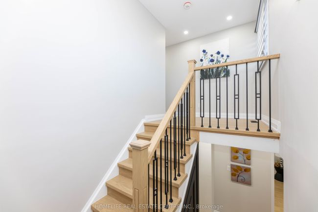 7 Markham St, House other with 6 bedrooms, 5 bathrooms and 4 parking in Brampton ON | Image 21