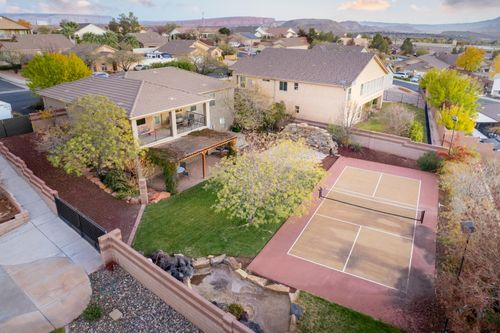 1025 N Ruby Pl, Washington, UT, 84780-8229 | Card Image