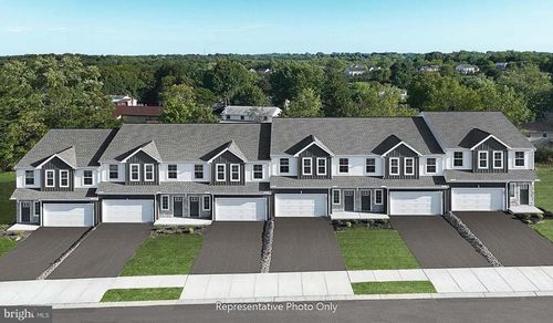 7857 Oak Brook Dr, HARRISBURG, PA, 17112-9651 | Card Image