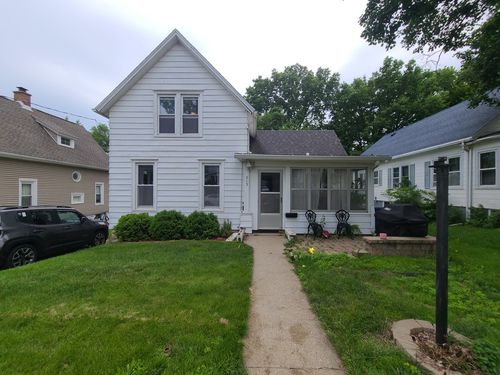 513 Crawford Ave, DIXON, IL, 61021-3745 | Card Image