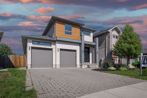 962 Moy Cres, London, ON, N6G0B6 | Card Image