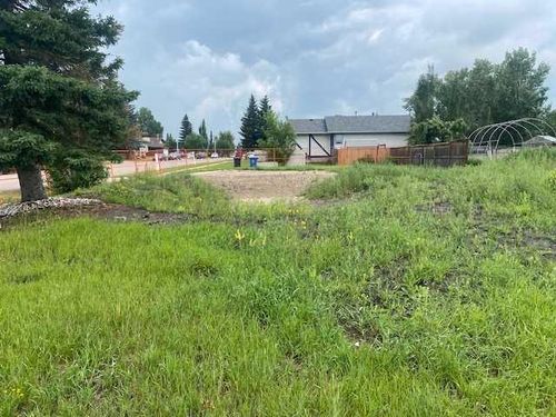 603 Mcculloch Cres, Irricana, AB, T0M0C8 | Card Image