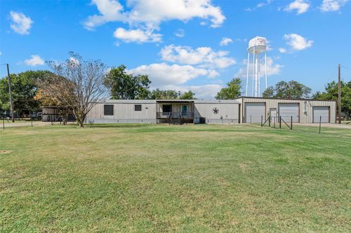 139 N 4th St, Axtell, TX, 76624-1494 | Card Image