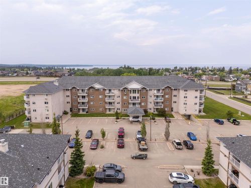 901 16 St, Cold Lake, AB, T9M0C3 | Card Image