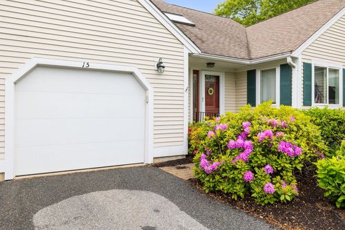 15 Pebble Beach Ave, Mashpee, MA, 02649-2885 | Card Image