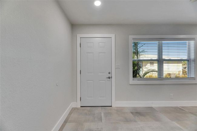 APT-1 - 1025 Apollo Beach Blvd, Condo with 3 bedrooms, 2 bathrooms and null parking in APOLLO BEACH FL | Image 12