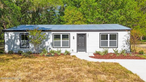 131 Cherokee Dr, Interlachen, FL, 32148-7963 | Card Image