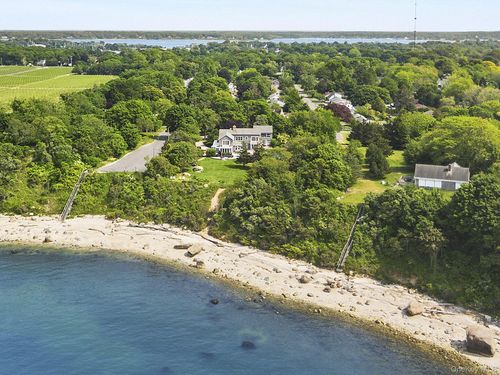 160 Sound Dr, Greenport, NY, 11944-1007 | Card Image