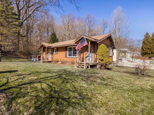 77 Beekman Dr, Carmel, NY, 10512-5251 | Card Image