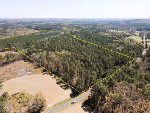 01 Collins Mountain Rd, Chapel Hill, NC, 27516-5055 | Card Image