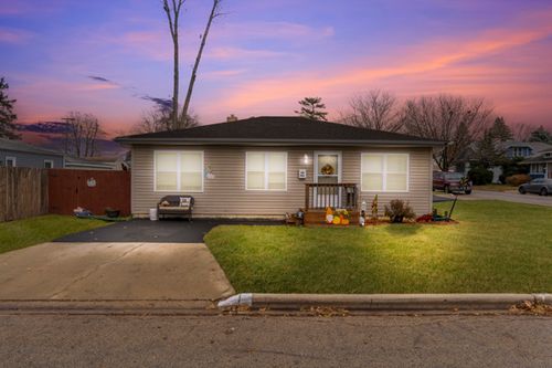 901 Norley Ave, Joliet, IL, 60435-4119 | Card Image