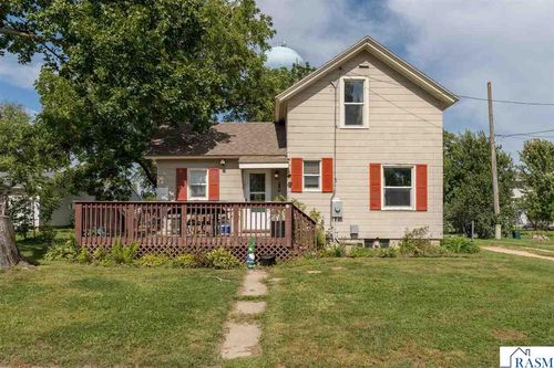 211 W Blue Earth St, Lake Crystal, MN, 56055-2008 | Card Image