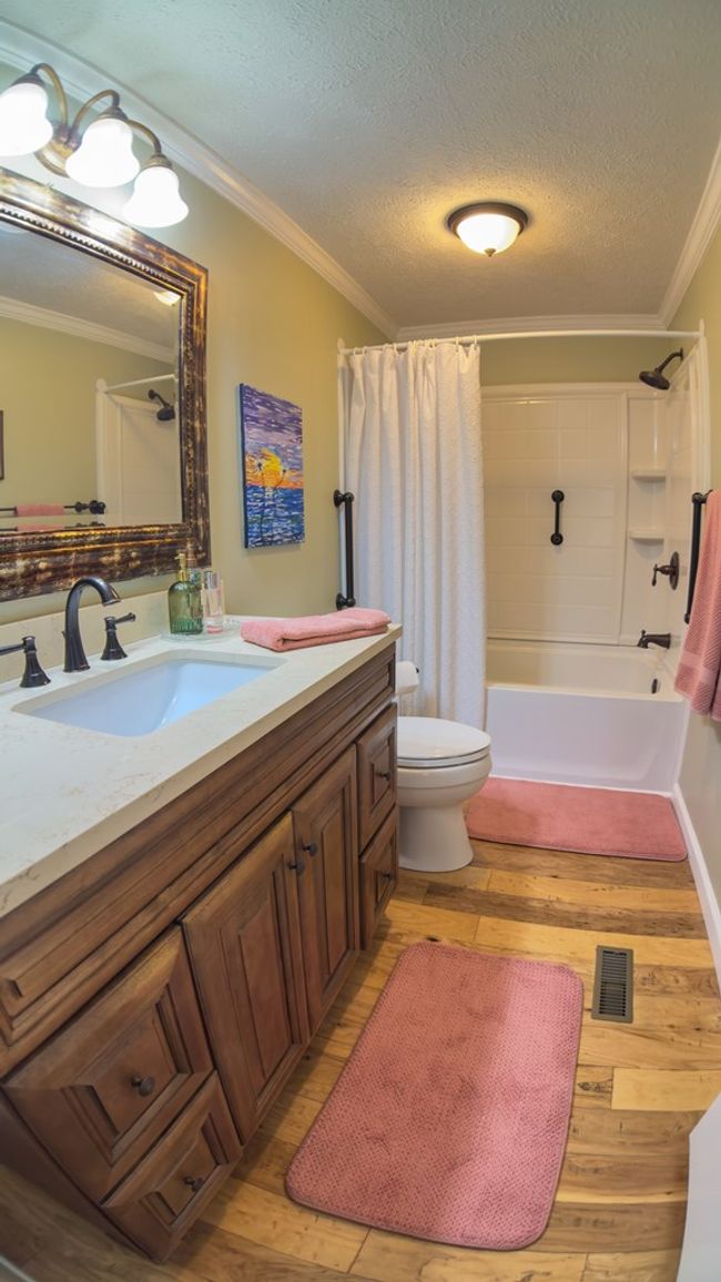 141 Rocky Cir, Home with 3 bedrooms, 2 bathrooms and 2 parking in Blairsville GA | Image 21