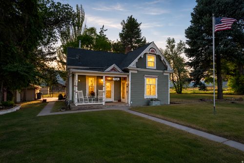 1140 S Hoytsville Rd, Coalville, UT, 84017-9742 | Card Image