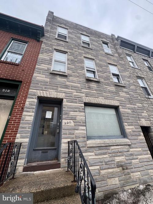 520 N 10th St, READING, PA, 19604-2772 | Card Image