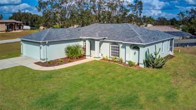 2278 Pinta Avenue, House other with 3 bedrooms, 2 bathrooms and null parking in Spring Hill FL | Image 3