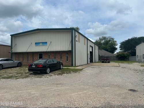104 Bluffwood Dr, Broussard, LA, 70518-3311 | Card Image