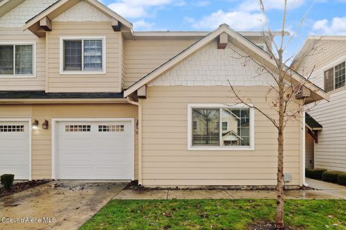 1124 W Willow Lake Loop, Coeur D Alene, ID, 83815-7732 | Card Image