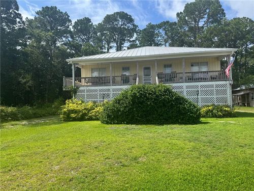 123 Bienville Blvd, Dauphin Island, AL, 36528-4603 | Card Image
