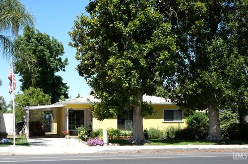 119 S Lexington St, Delano, CA, 93215-3601 | Card Image