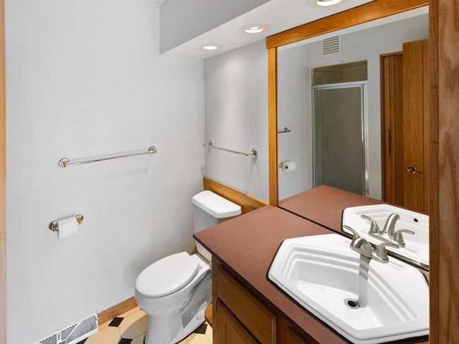 1337 Omaha Ave N Stillwater MN 55082 USA-035-024-032-MLS_Size.jpg | Image 28