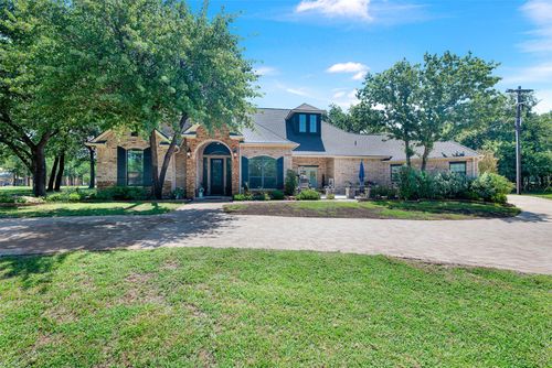 141 Birdie Dr, Lipan, TX, 76462-2911 | Card Image