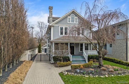 731 Bates St, Birmingham, MI, 48009-1955 | Card Image
