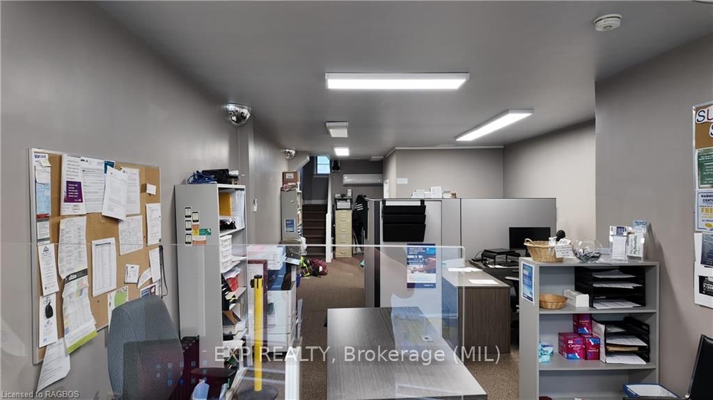 Commercial Sale in Hanover 4