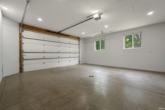 300 E Warfield St, House other with 3 bedrooms, 2 bathrooms and null parking in Garrett IN | Image 27